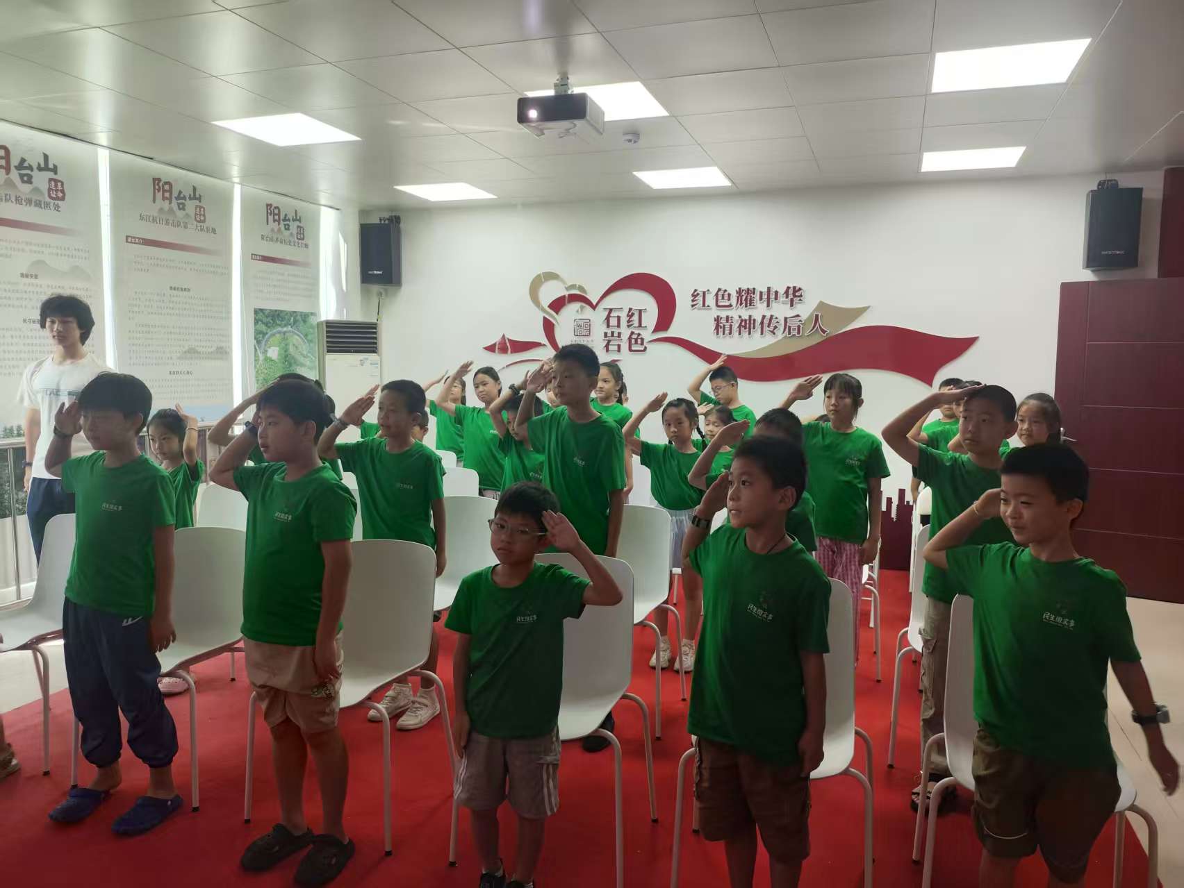 微信图片_20250808174436.jpg