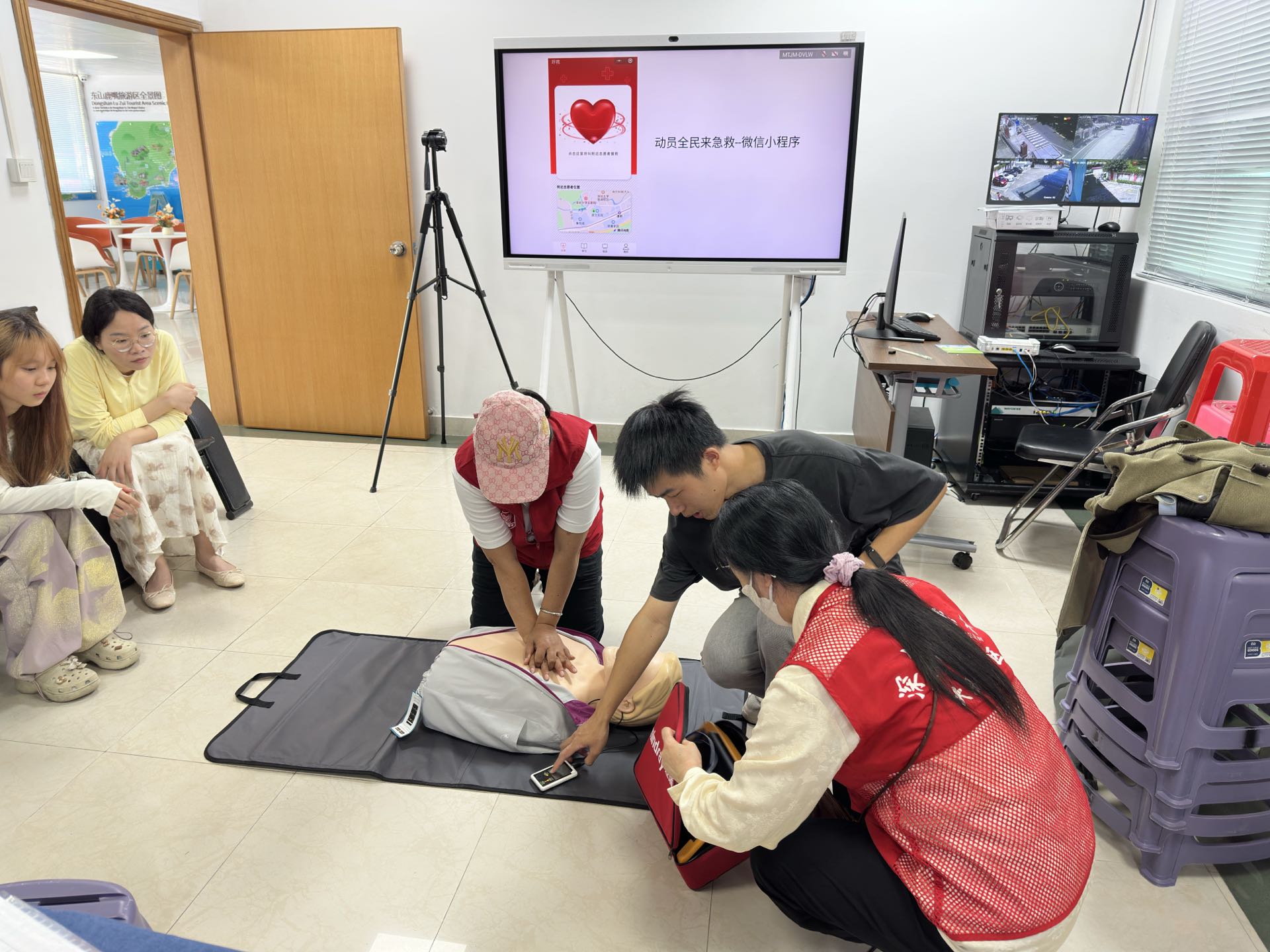 项目风采_大鹏新区南澳街道东山社区:赋能景区志愿服务,助力文旅高质量发展.doc_2